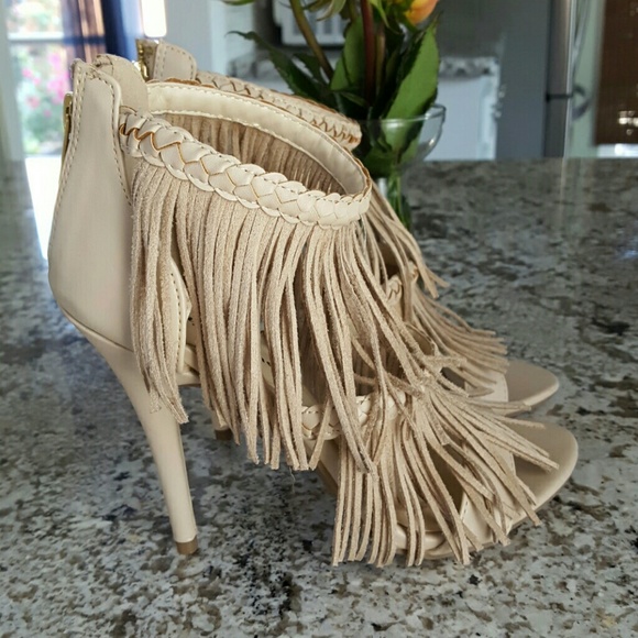 Zigi Soho fringe heels - Picture 3 of 3